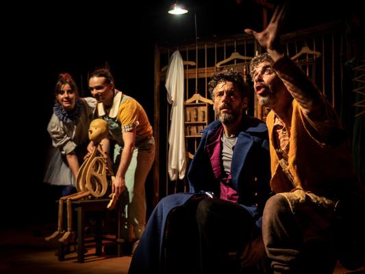 Pinóquio e o Lençol Mágico
Pinóquio e o Lençol Mágico